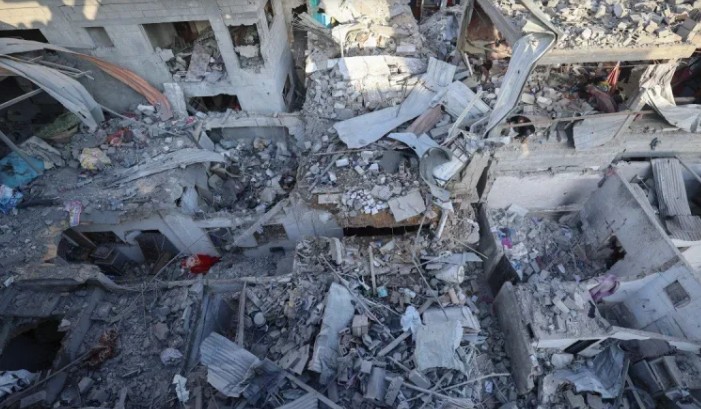 غزة: غارات جوية و قصف مدفعي